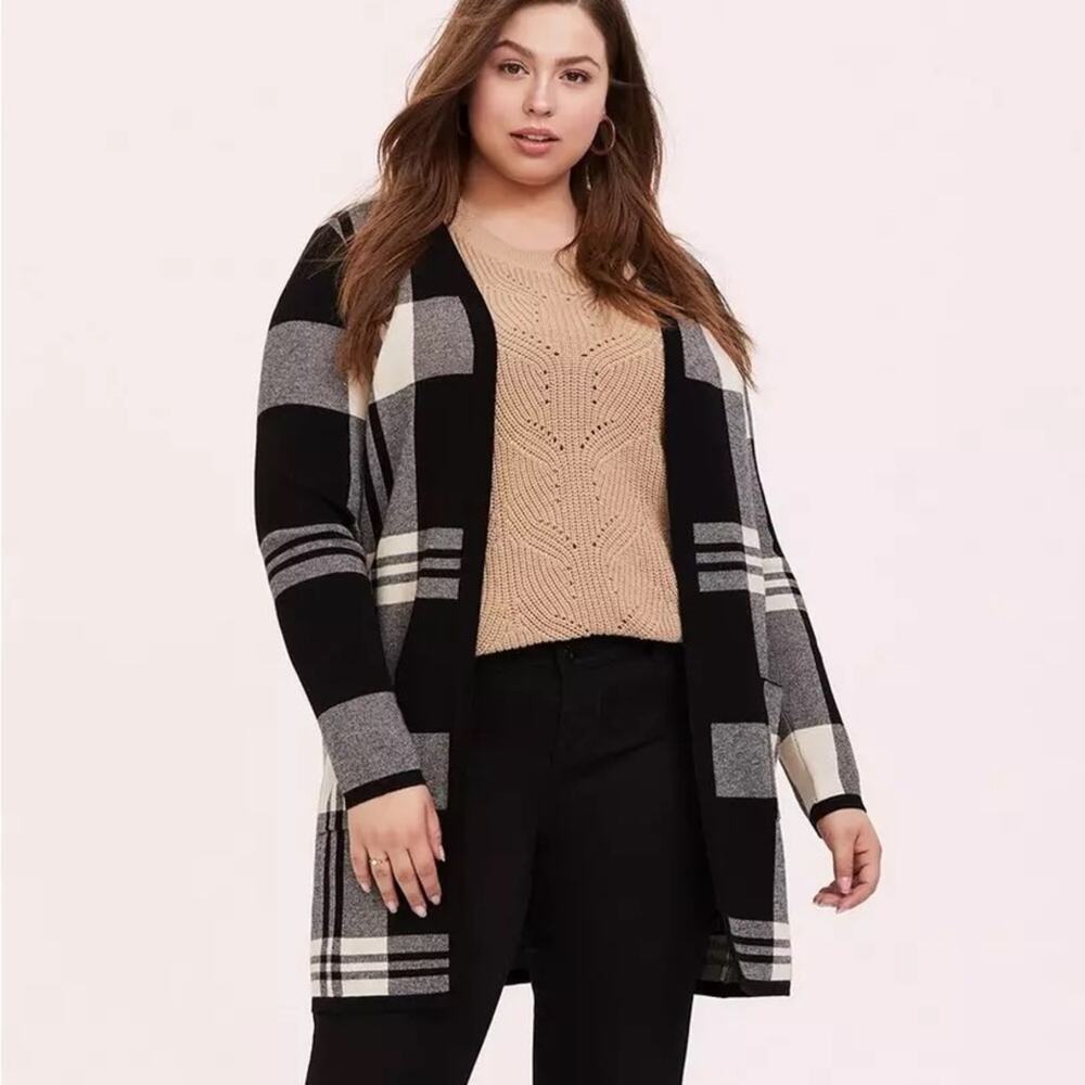 Torrid Black and Gray Cardigan Sweater size 1